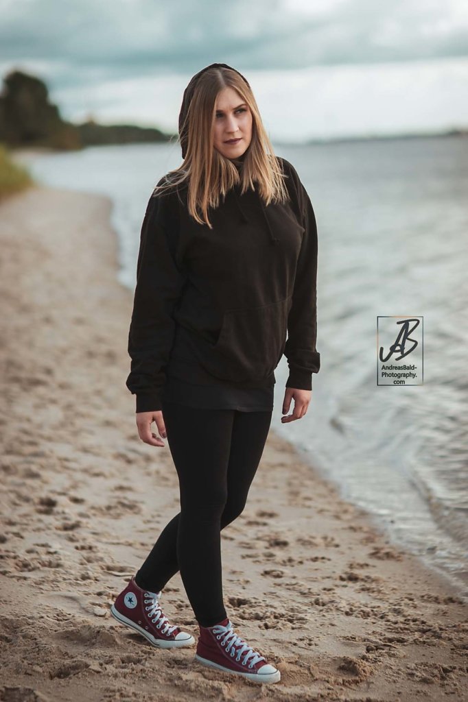 JenniJosi-HarrierSand20180901-DSC08684.jpg